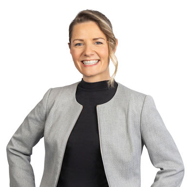 Headshot of Karlena  Burnett