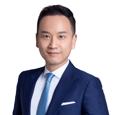 Headshot of Raymond  Chan