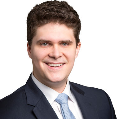 Headshot of Alex  Davis