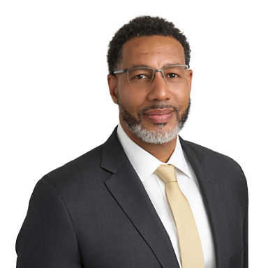 Headshot of Paige  Davis