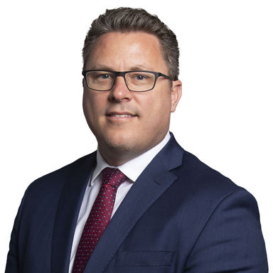 Headshot of Darren  Hall