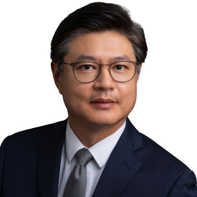 Headshot of Yongheon  Lee