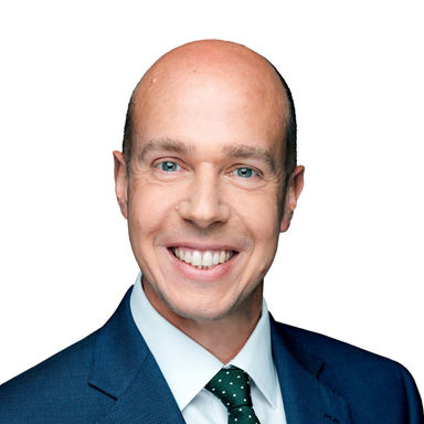 Headshot of Robert  Secker