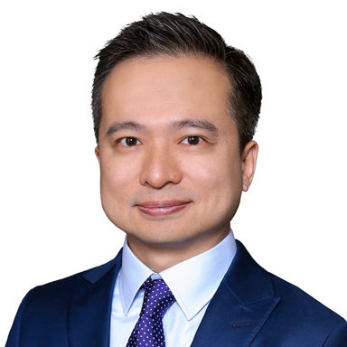 Headshot of Ernest C. Yeung